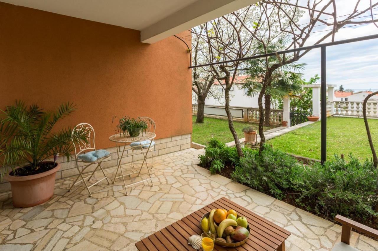 Apartments Zomzi Poreč Eksteriør bilde