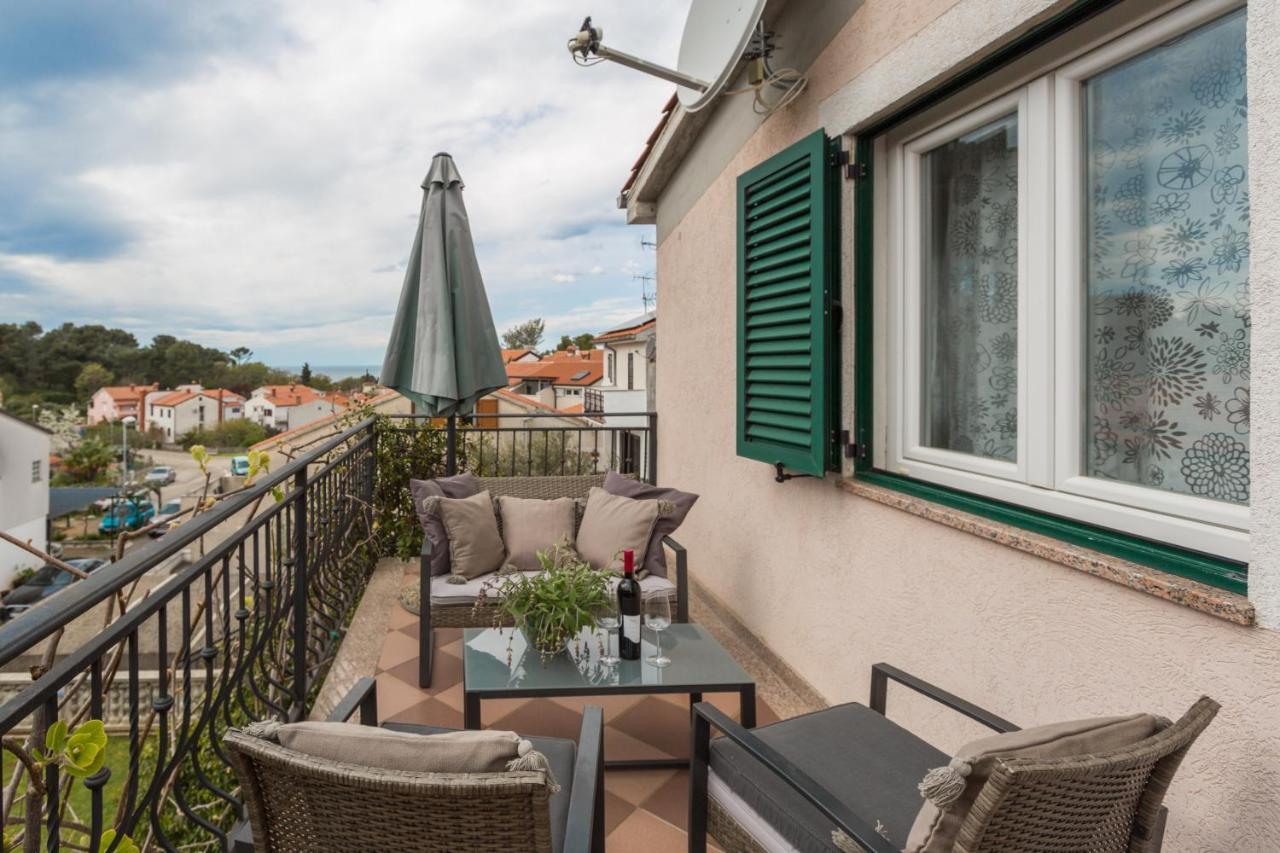 Apartments Zomzi Poreč Eksteriør bilde