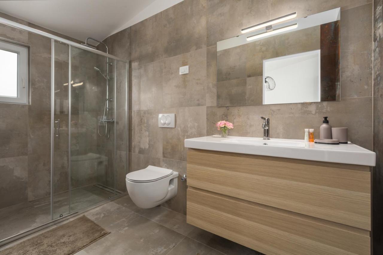 Apartments Zomzi Poreč Eksteriør bilde