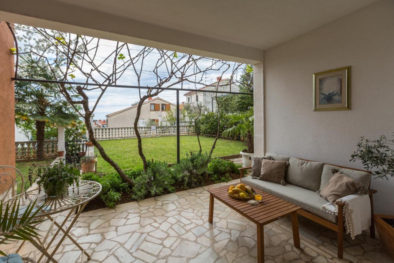 Apartments Zomzi Poreč Eksteriør bilde