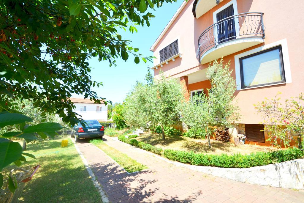 Apartments Zomzi Poreč Eksteriør bilde